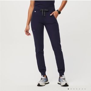 Figs Zamora jogger - size small